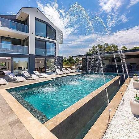 Апартаменти Seaview Фунтана Екстер'єр фото